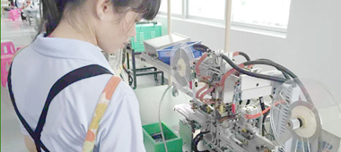 11年專注于鋰電池和配套產(chǎn)品的研發(fā)、生產(chǎn)、銷售